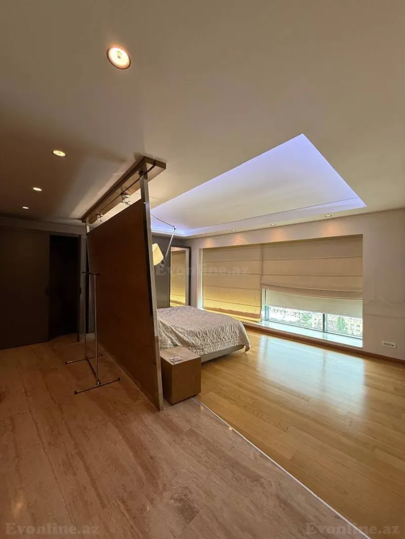 Satılır 4 otaqlı Mənzil Yeni tikili 242 m² İnşaatçılar m. - şəkil 12