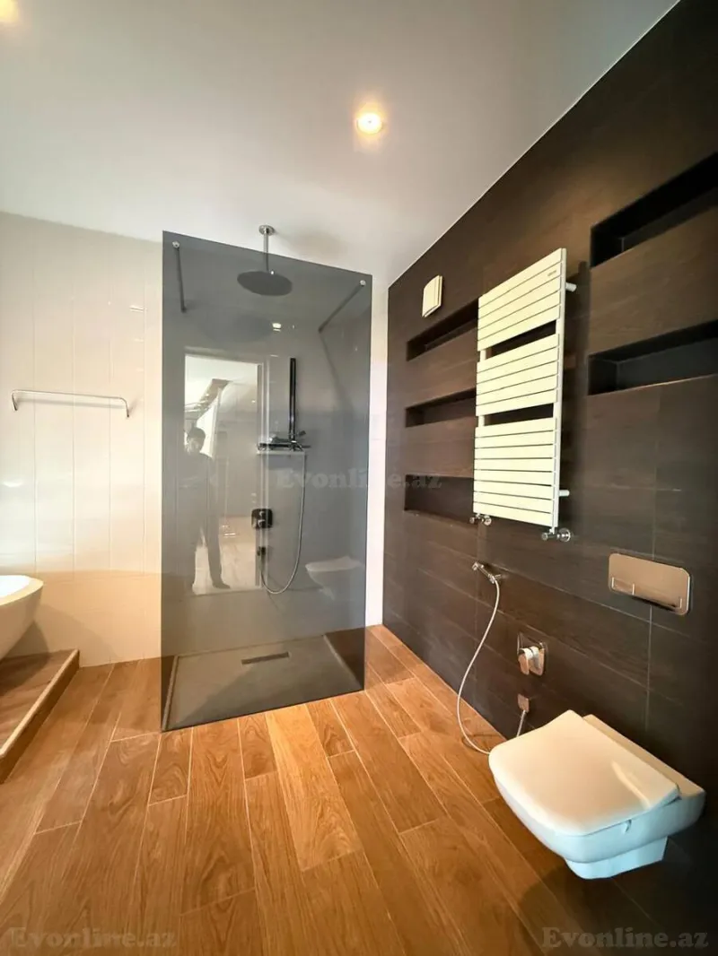 Satılır 4 otaqlı Mənzil Yeni tikili 242 m² İnşaatçılar m. - şəkil 15