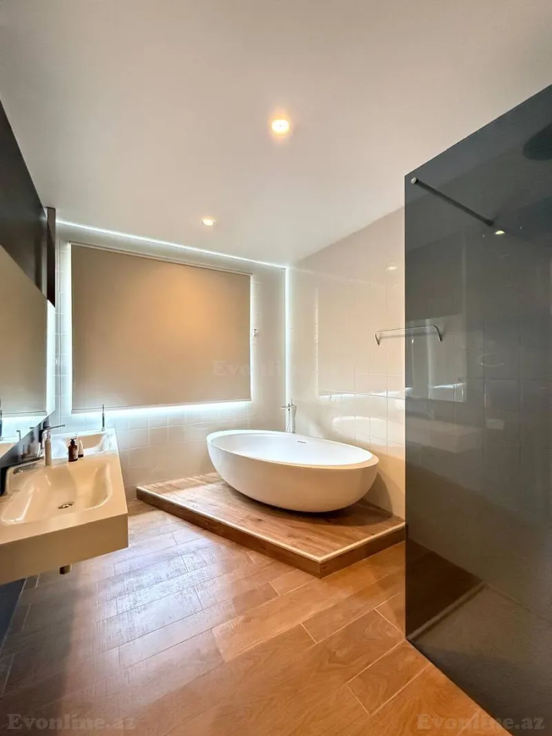 Satılır 4 otaqlı Mənzil Yeni tikili 242 m² İnşaatçılar m. - şəkil 18