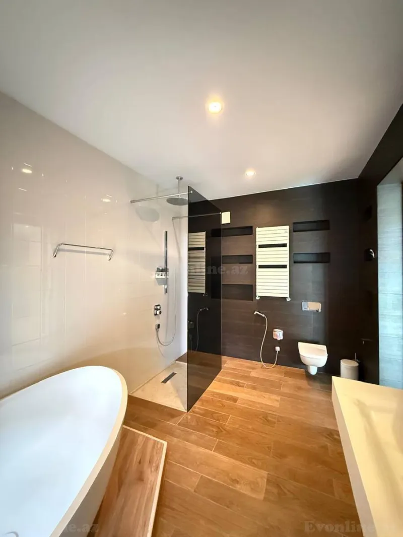 Satılır 4 otaqlı Mənzil Yeni tikili 242 m² İnşaatçılar m. - şəkil 20