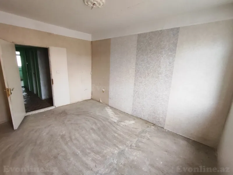 Satılır 4 otaqlı Mənzil Köhnə tikili 81 m² Lökbatan - şəkil 2