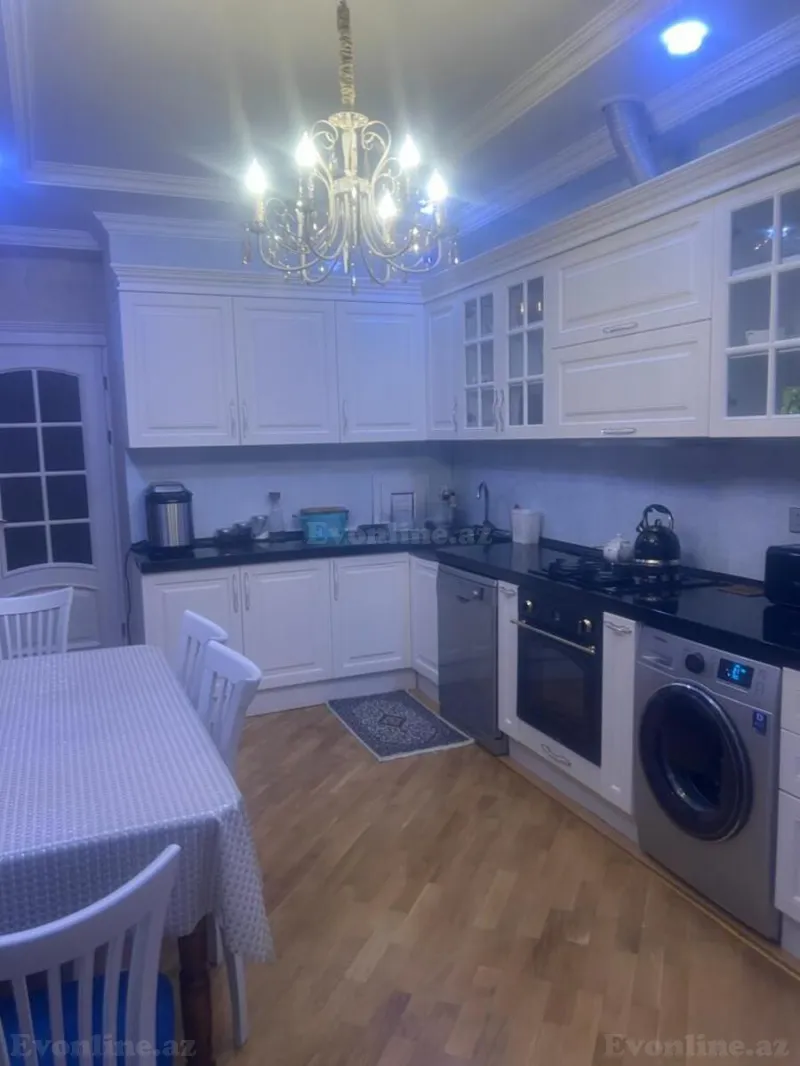 Satılır 4 otaqlı Mənzil Yeni tikili 165 m² Azadlıq prospekti m. - şəkil 5