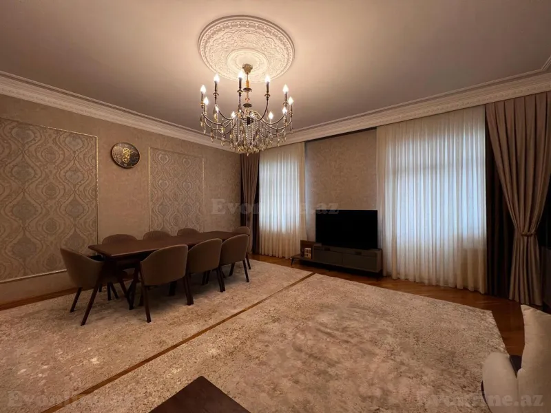Satılır 4 otaqlı Mənzil Yeni tikili 165 m² Azadlıq prospekti m. - şəkil 8