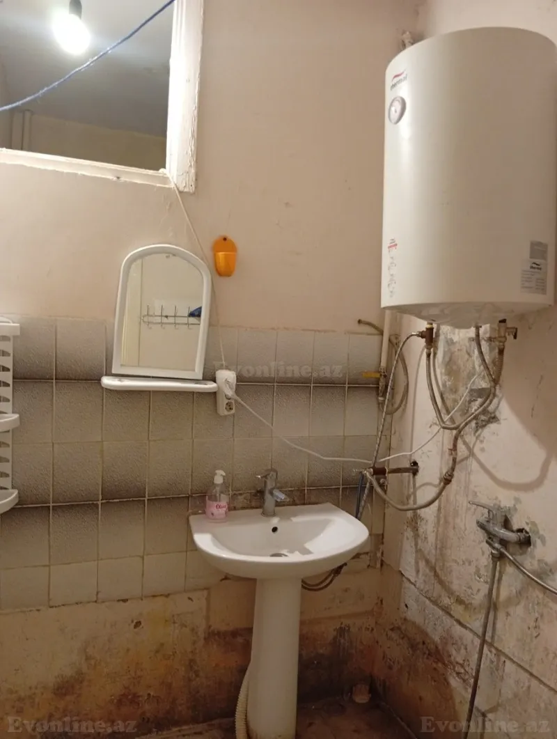 Kirayə verilir 2 otaqlı Mənzil Köhnə tikili 60 m² 20 Yanvar m. - şəkil 7