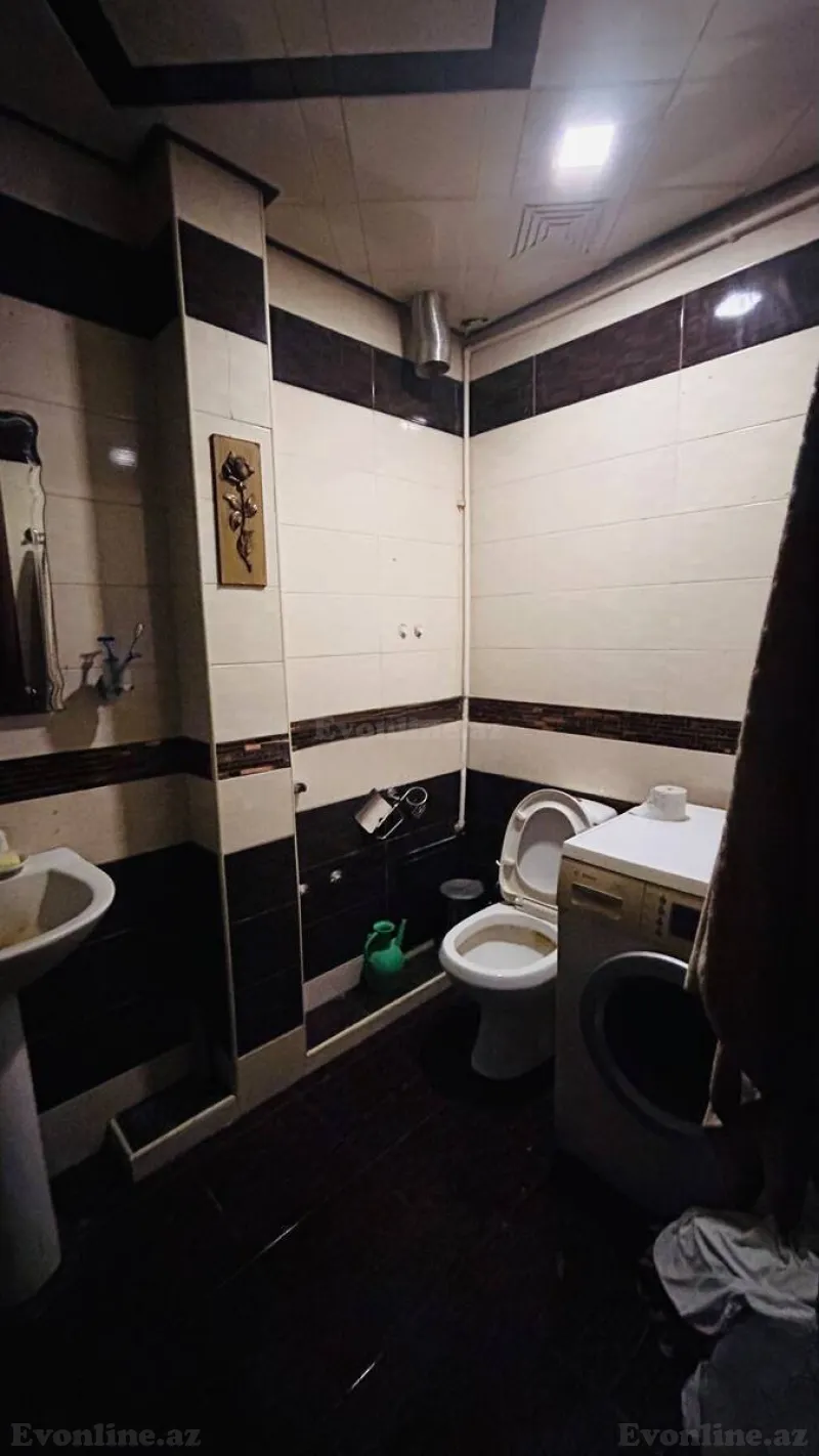 Satılır 2 otaqlı Mənzil Köhnə tikili 67 m² Gənclik m. - şəkil 11