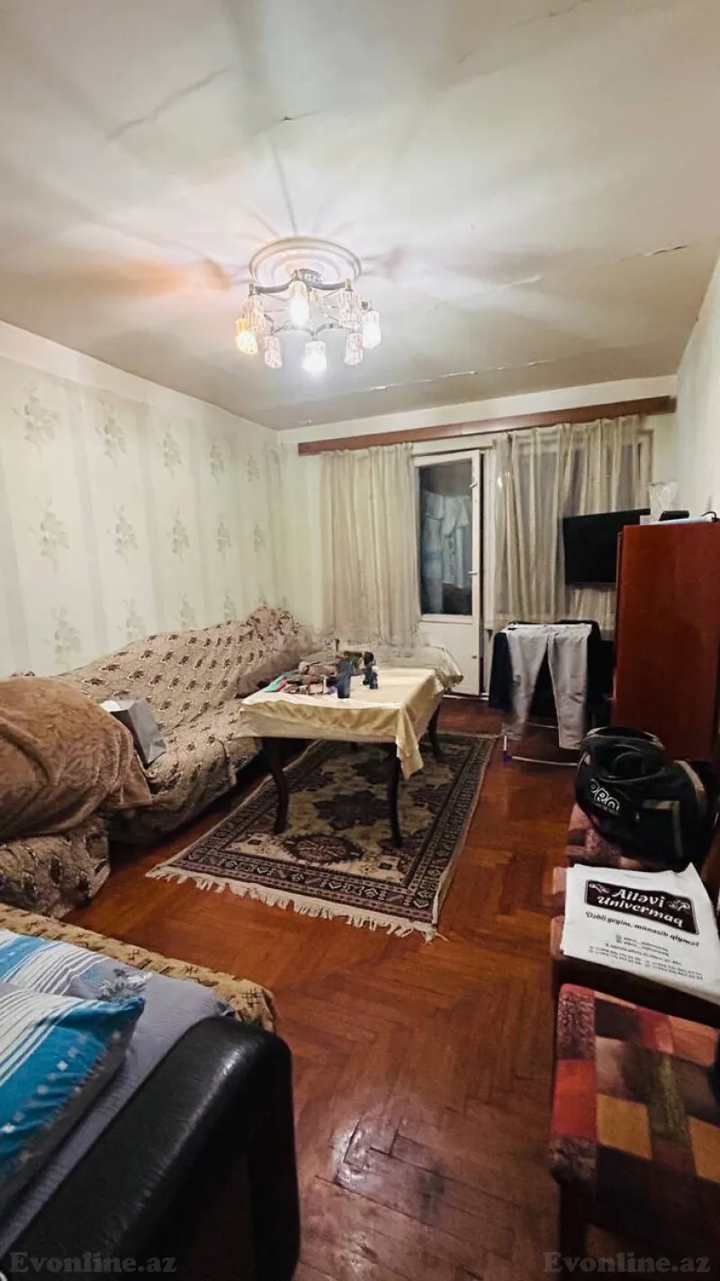 Satılır 2 otaqlı Mənzil Köhnə tikili 67 m² Gənclik m. - şəkil 12