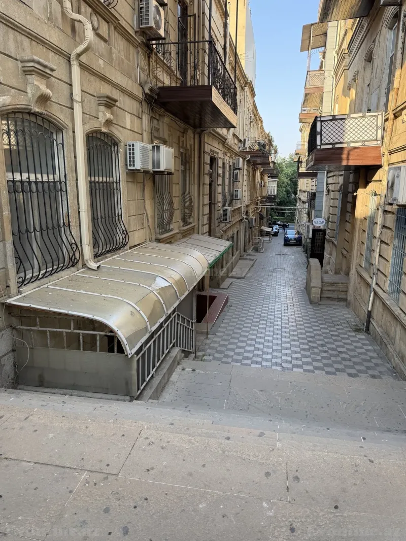 Kirayə verilir Obyekt 70 m² Səbail r. - şəkil 4
