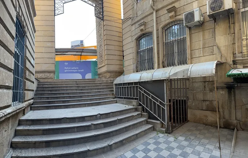 Kirayə verilir Obyekt 70 m² Səbail r. - şəkil 5