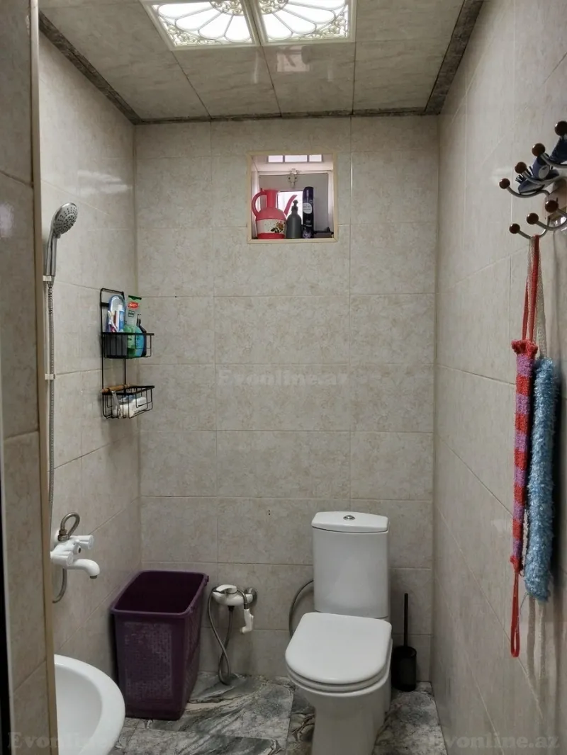 Satılır 4 otaqlı Həyət evi 100 m² Xocəsən m. - şəkil 4