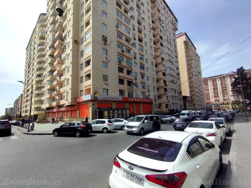 3 otaqlı Mənzil 88 m² Həzi Aslanov m. Satılır
