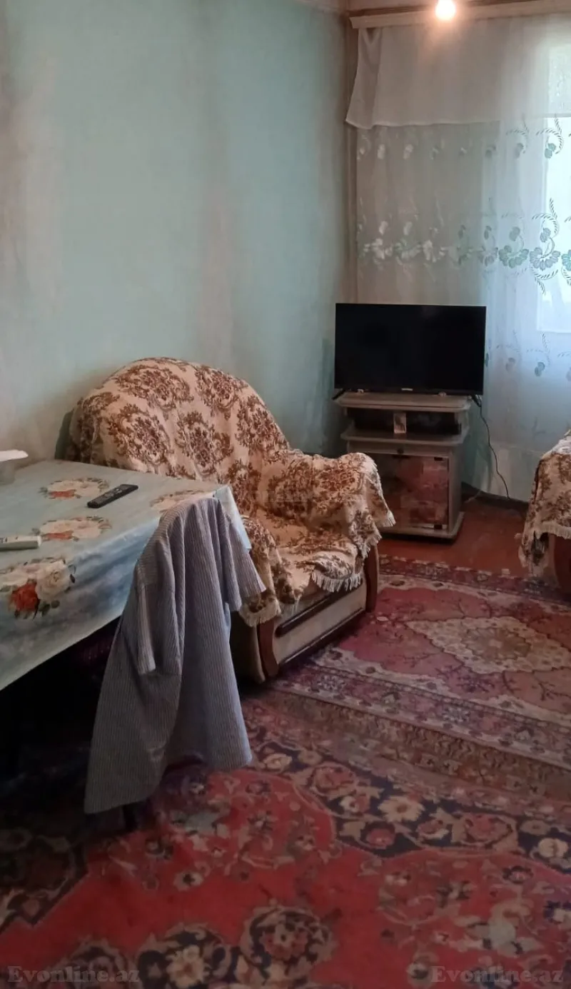 Satılır 2 otaqlı Mənzil Köhnə tikili 39 m² 4-cü mikrorayon - şəkil 2