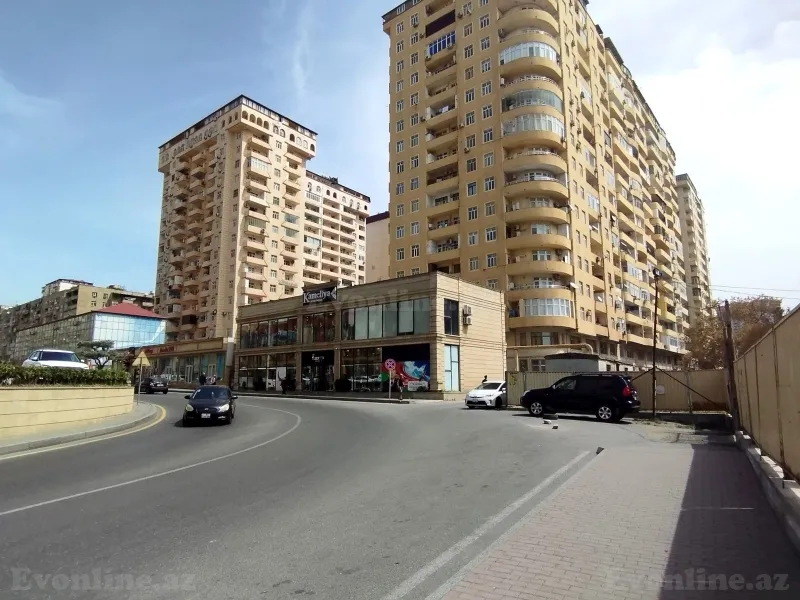 Satılır 2 otaqlı Mənzil Yeni tikili 84 m² Həzi Aslanov m. - şəkil 14