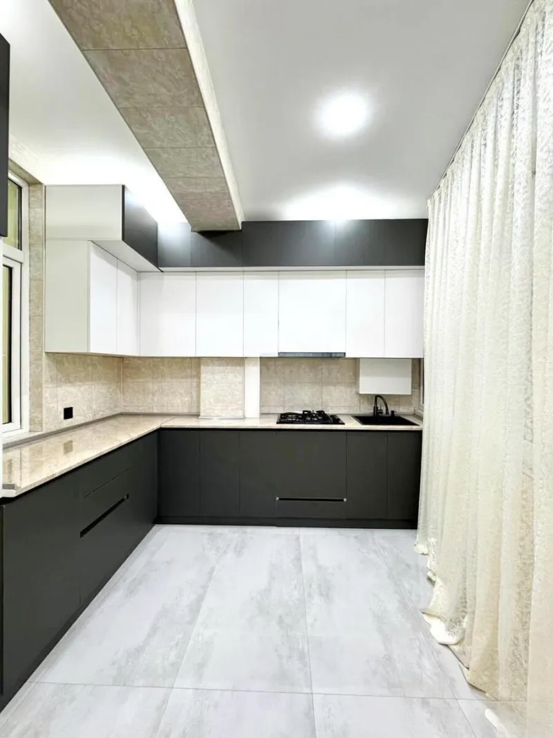 Satılır 3 otaqlı Mənzil Yeni tikili 95 m² Həzi Aslanov m. - şəkil 4