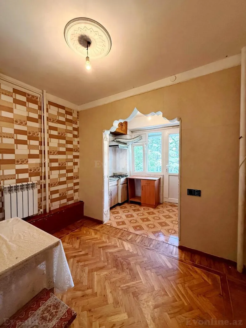 Satılır 2 otaqlı Mənzil Köhnə tikili 60 m² Əhmədli m. - şəkil 7