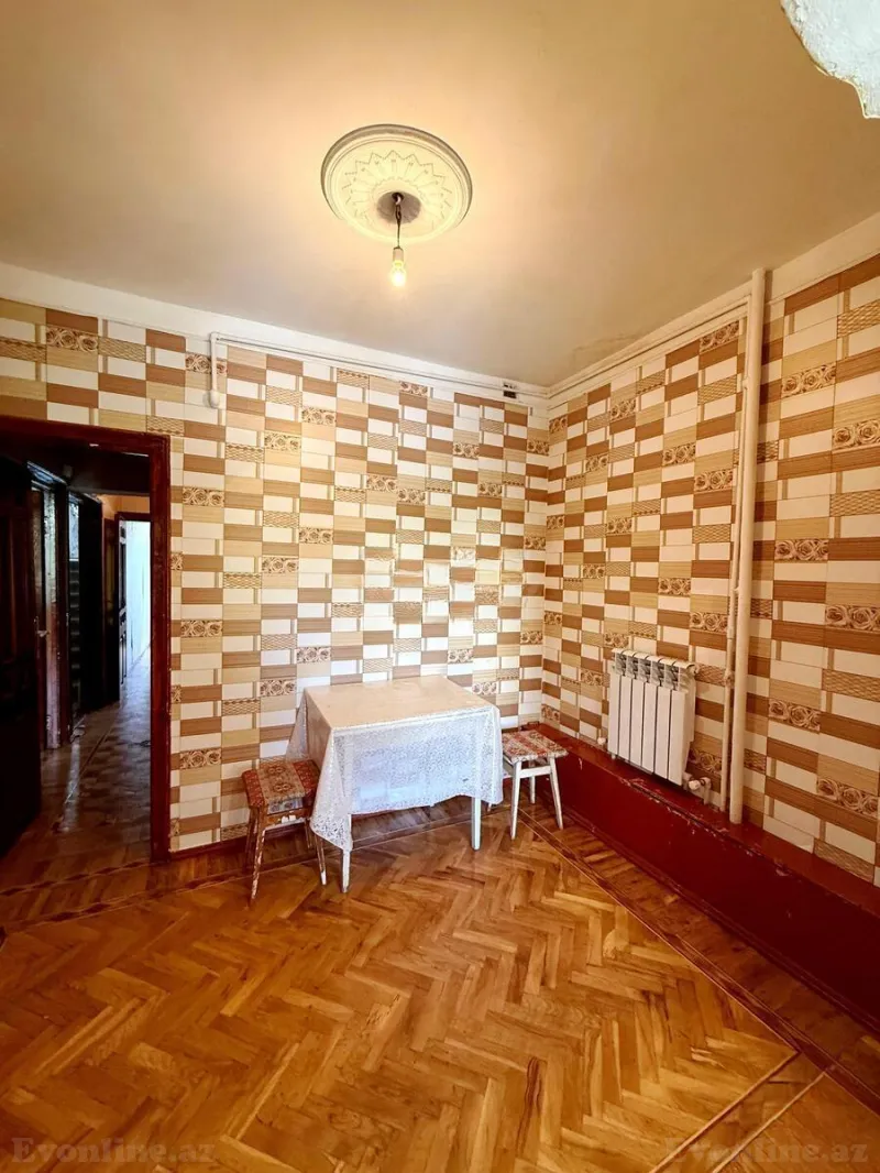 Satılır 2 otaqlı Mənzil Köhnə tikili 60 m² Əhmədli m. - şəkil 8