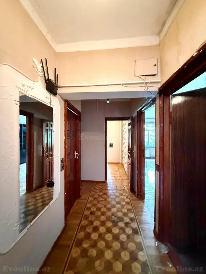 Satılır 2 otaqlı Mənzil Köhnə tikili 60 m² Əhmədli m. - şəkil 11