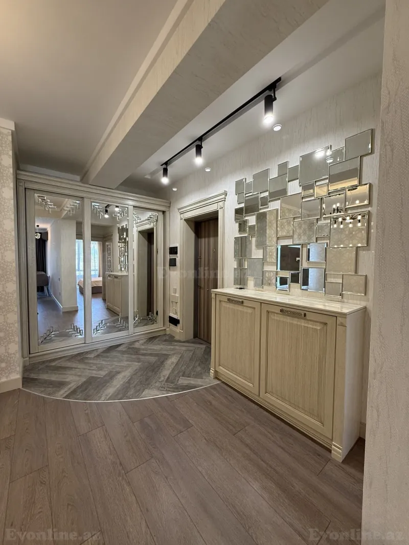 2 otaqlı Mənzil 64 m² Xətai r. Satılır