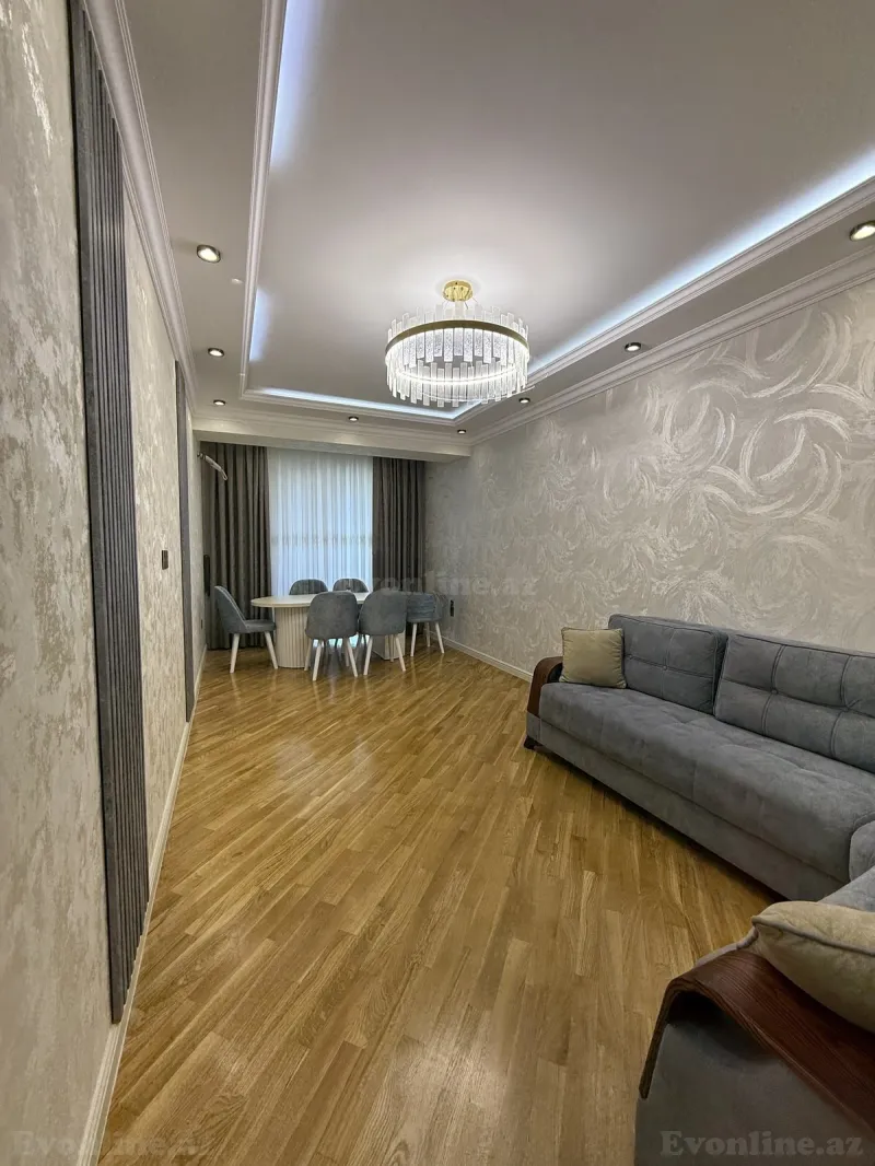 3 otaqlı Mənzil 88 m² Xətai r. Satılır