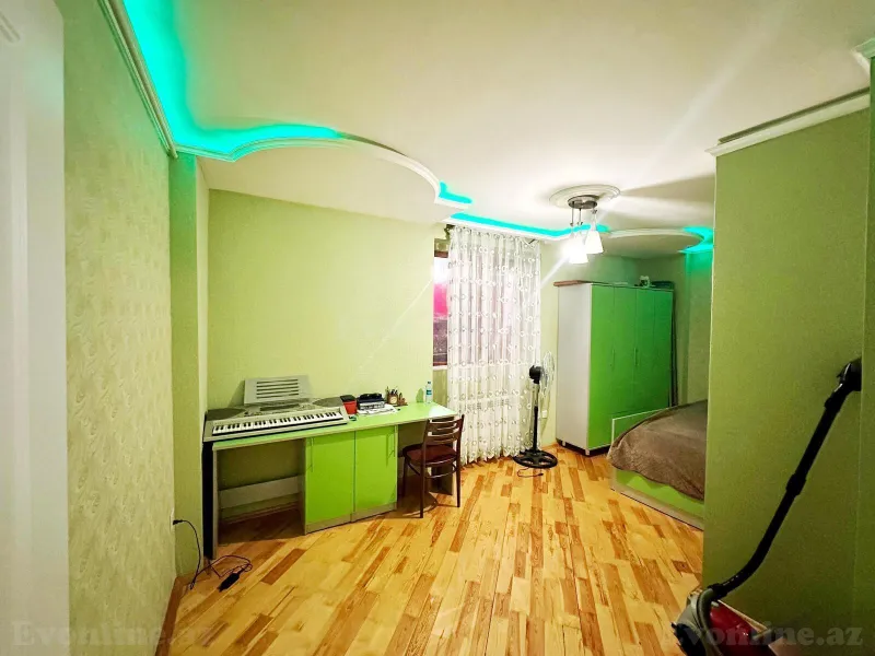Satılır 4 otaqlı Mənzil Köhnə tikili 120 m² Həzi Aslanov m. - şəkil 5