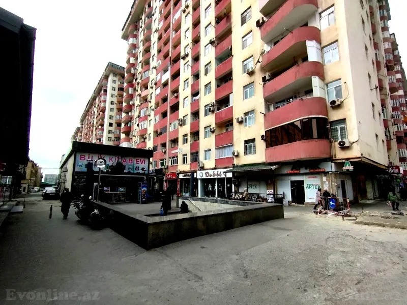 Satılır 2 otaqlı Mənzil Yeni tikili 56 m² Həzi Aslanov m. - şəkil 12