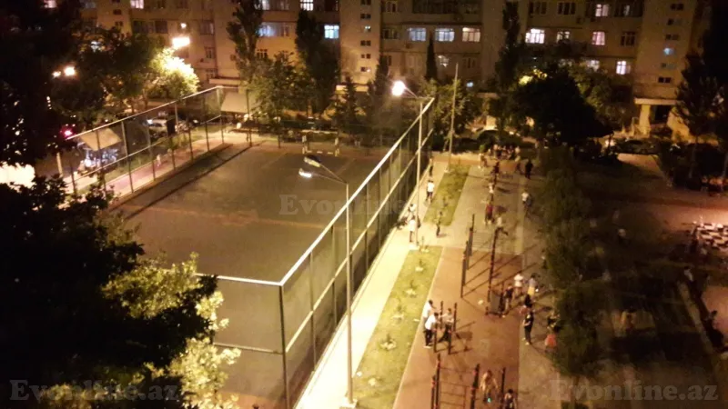 Kirayə verilir 4 otaqlı Mənzil Köhnə tikili 110 m² Nərimanov r. - şəkil 3