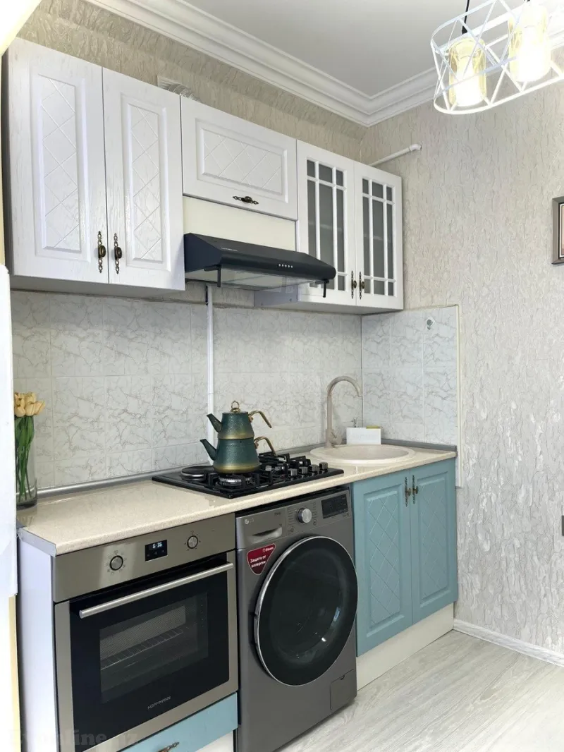 Satılır 2 otaqlı Mənzil Köhnə tikili 74 m² Memar Əcəmi m. - şəkil 9
