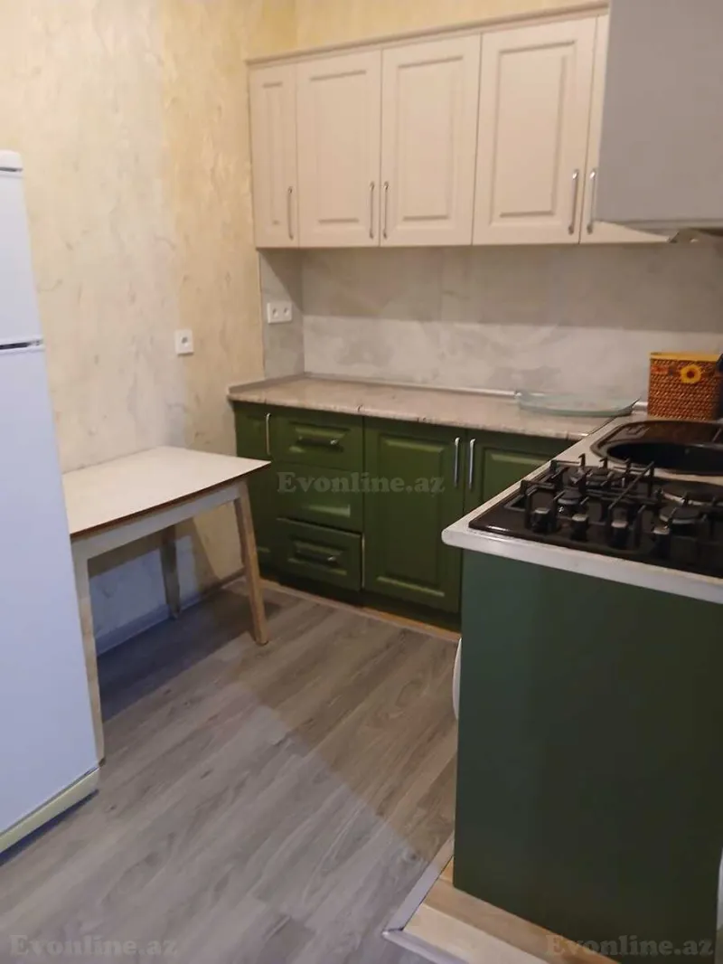 2 otaqlı Mənzil 65 m² Gənclik m. Kirayə verilir