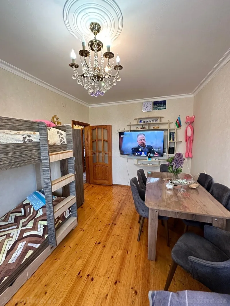 Satılır 2 otaqlı Mənzil Köhnə tikili 55 m² Yeni Günəşli - şəkil 3