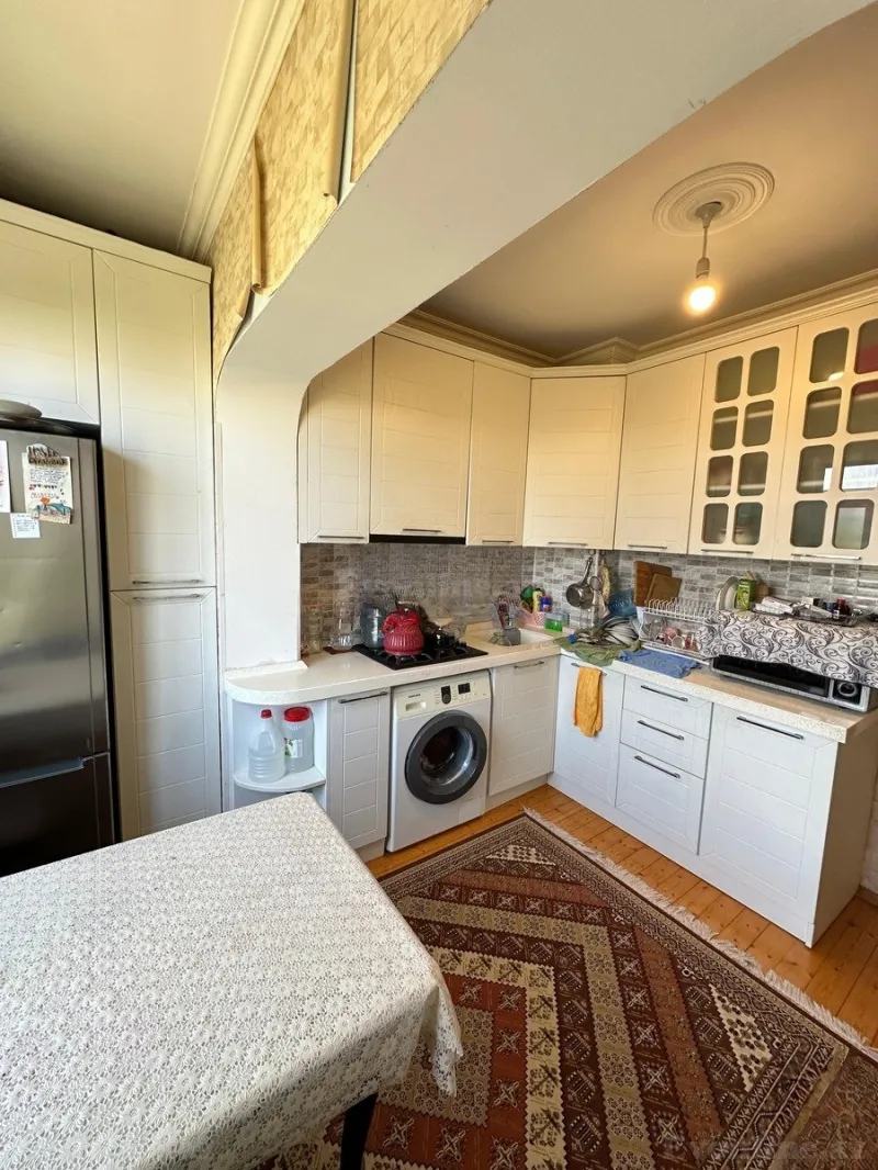 Satılır 2 otaqlı Mənzil Köhnə tikili 55 m² Yeni Günəşli - şəkil 8