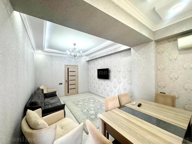 Satılır 3 otaqlı Mənzil Yeni tikili 82 m² Həzi Aslanov m. - şəkil 2