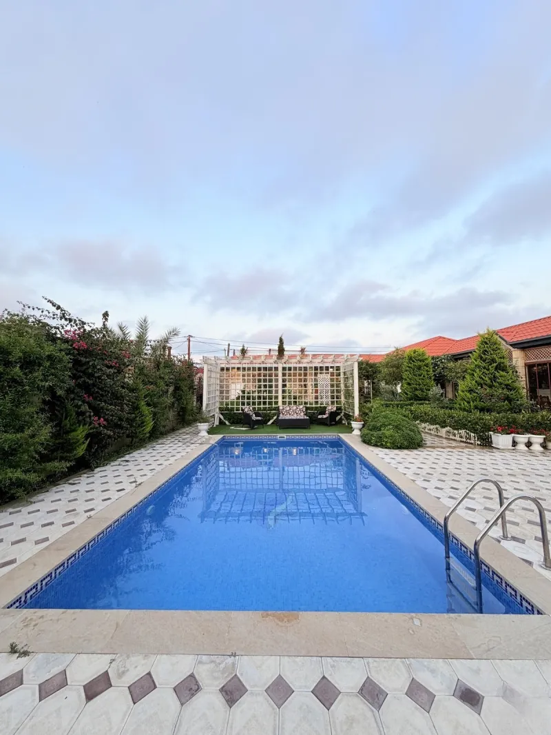 Kirayə verilir 4 otaqlı Həyət evi 300 m² Şüvəlan - şəkil 16