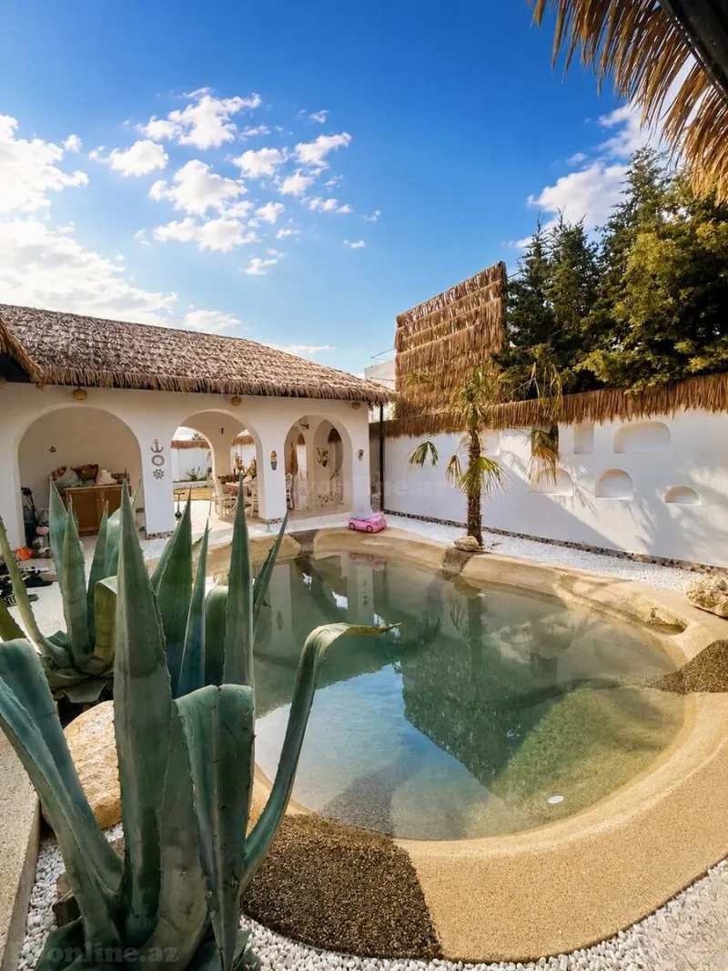 4 otaqlı Həyət evi 300 m² Novxanı Kirayə verilir