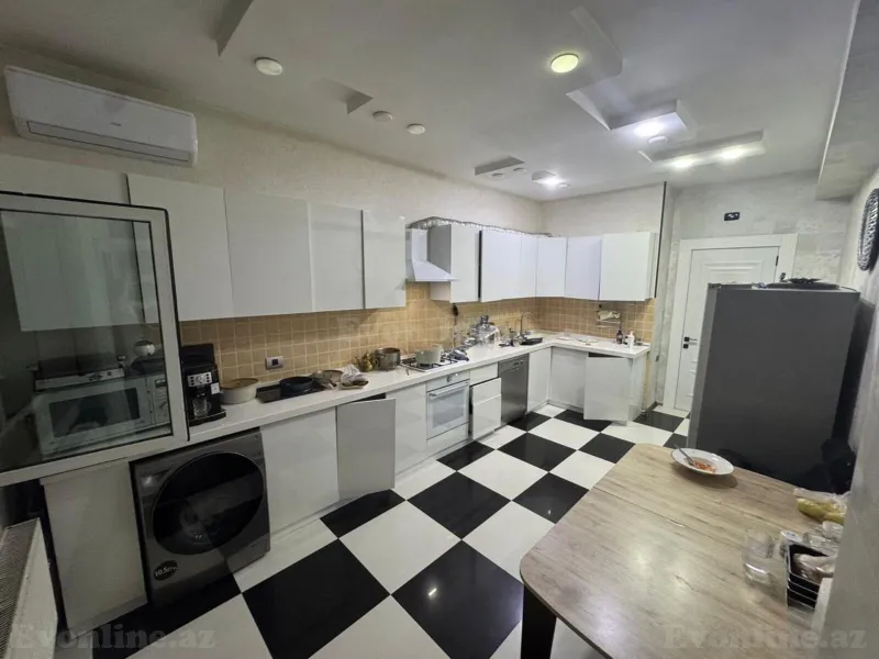 Satılır 4 otaqlı Mənzil Yeni tikili 155 m² 20 Yanvar m. - şəkil 16