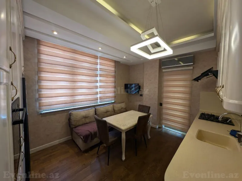 Kirayə verilir 4 otaqlı Mənzil Yeni tikili 130 m² Gənclik m. - şəkil 6