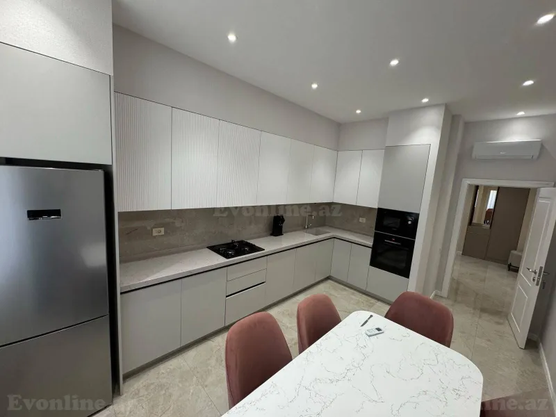 Kirayə verilir 3 otaqlı Mənzil Yeni tikili 160 m² Nizami m. - şəkil 8