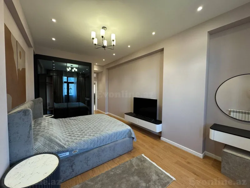 Kirayə verilir 3 otaqlı Mənzil Yeni tikili 160 m² Nizami m. - şəkil 14