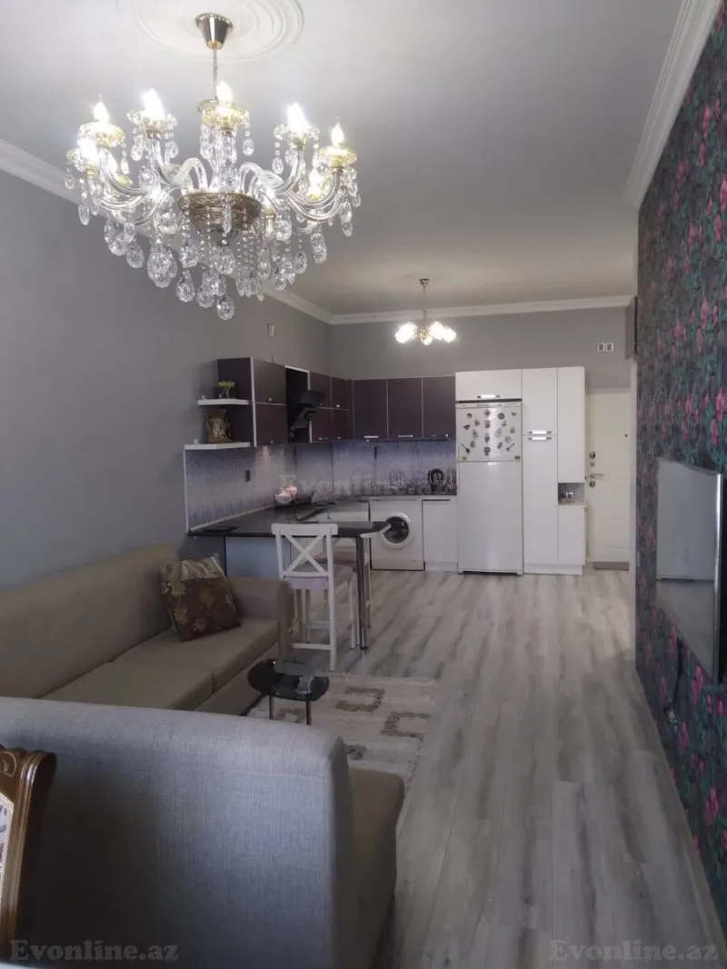2 otaqlı Mənzil 57 m² 7-ci mikrorayon Satılır
