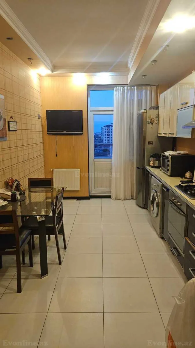 Satılır 4 otaqlı Mənzil Yeni tikili 172 m² Nəriman Nərimanov m. - şəkil 5