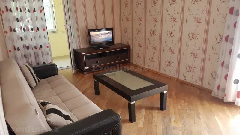 Satılır 2 otaqlı Mənzil Köhnə tikili 51 m² Binəqədi r. - şəkil 8