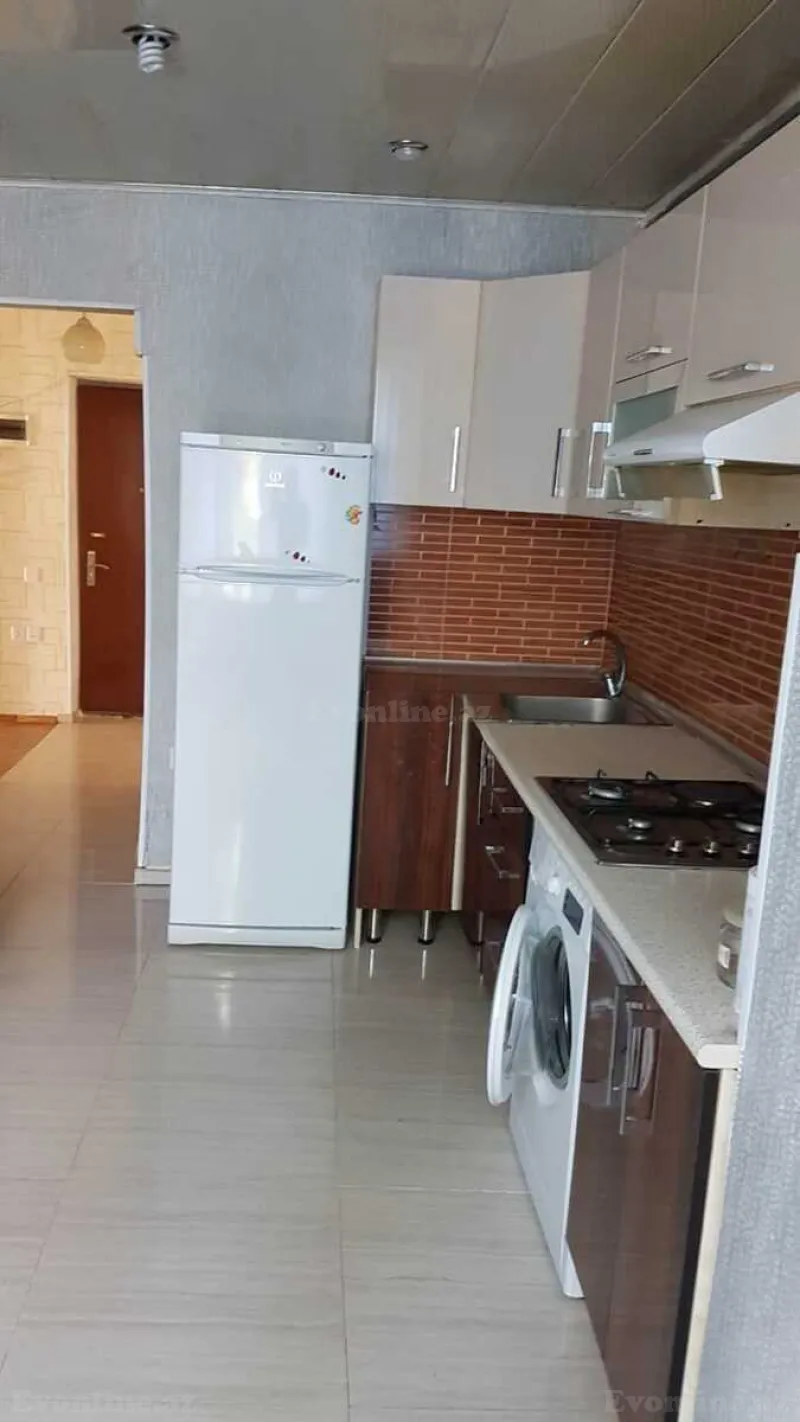 Satılır 2 otaqlı Mənzil Köhnə tikili 51 m² Binəqədi r. - şəkil 9