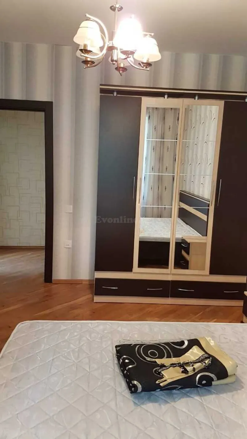 Satılır 2 otaqlı Mənzil Köhnə tikili 51 m² Binəqədi r. - şəkil 13