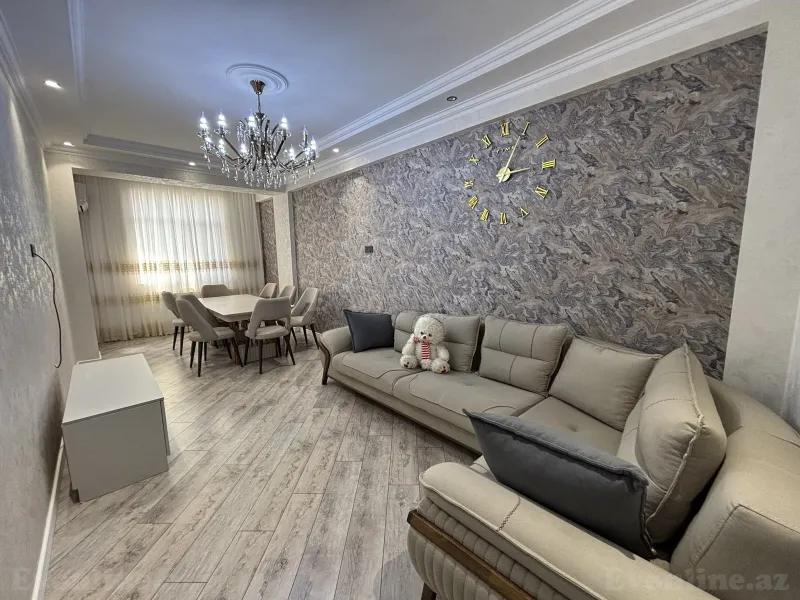 2 otaqlı Mənzil 70 m² İnşaatçılar m. Kirayə verilir