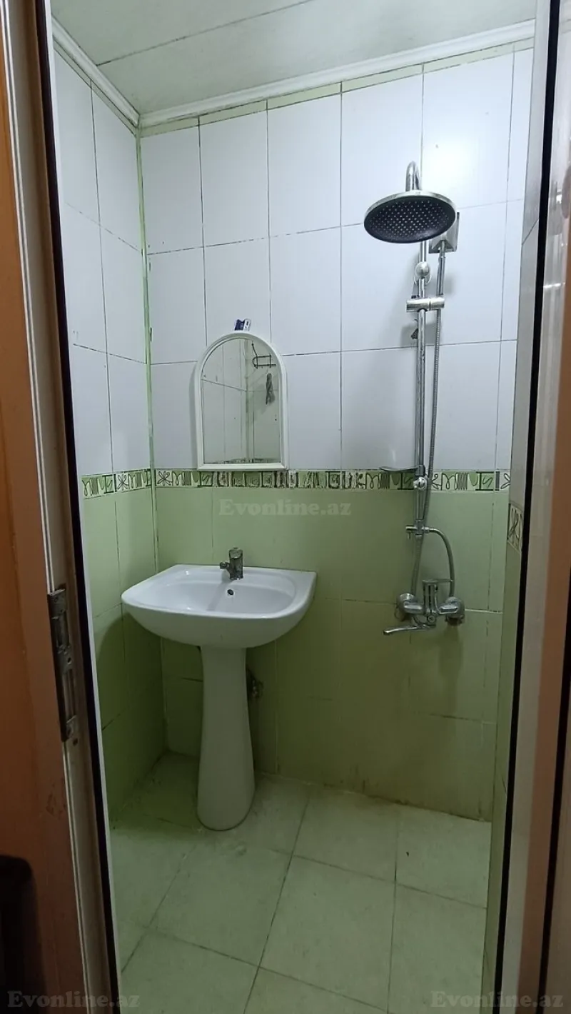 Kirayə verilir 2 otaqlı Mənzil Köhnə tikili 30 m² Memar Əcəmi m. - şəkil 5