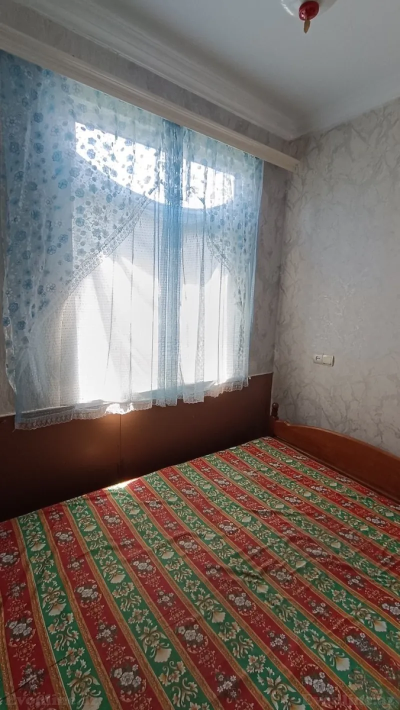 Kirayə verilir 2 otaqlı Mənzil Köhnə tikili 30 m² Memar Əcəmi m. - şəkil 11