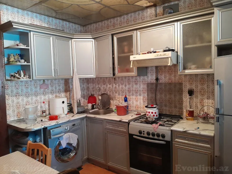 Satılır 5 otaqlı Mənzil Köhnə tikili 110 m² Nərimanov r. - şəkil 6