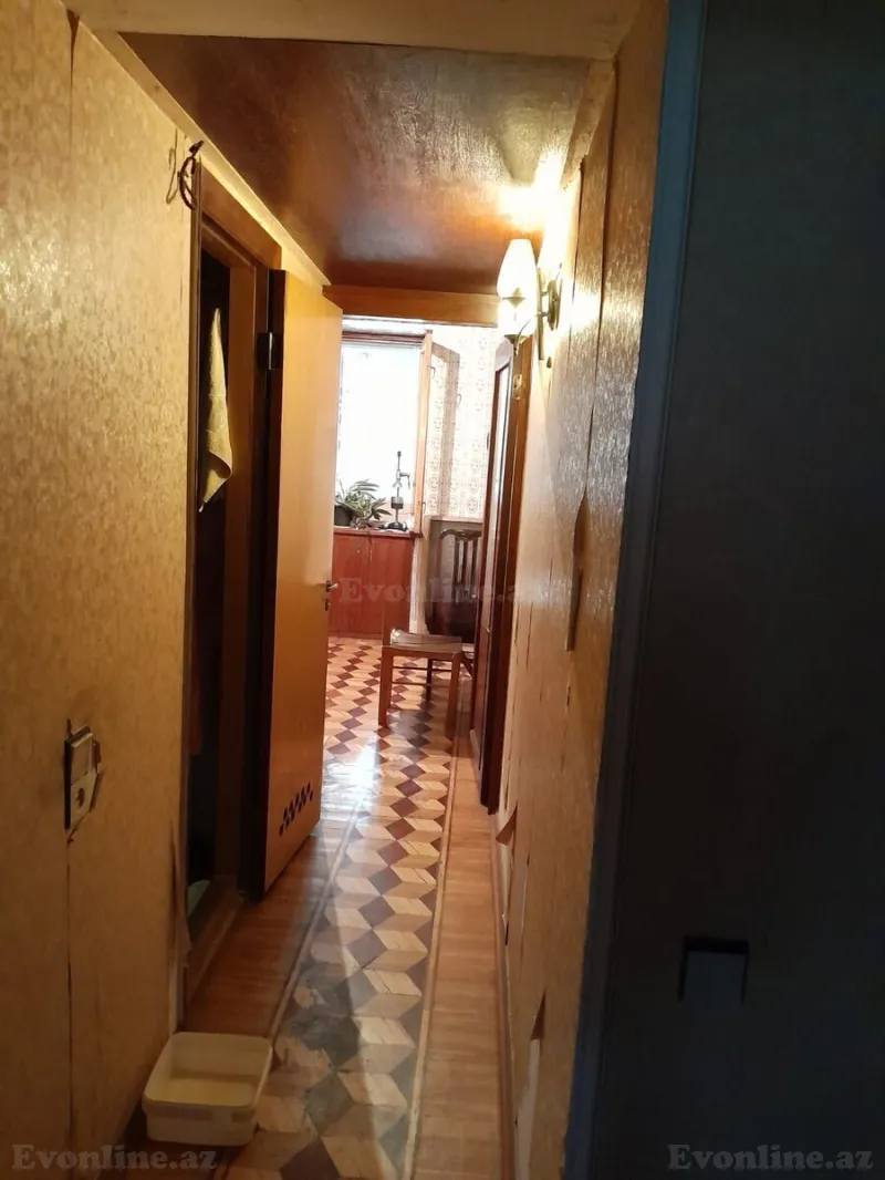 Satılır 5 otaqlı Mənzil Köhnə tikili 110 m² Nərimanov r. - şəkil 13