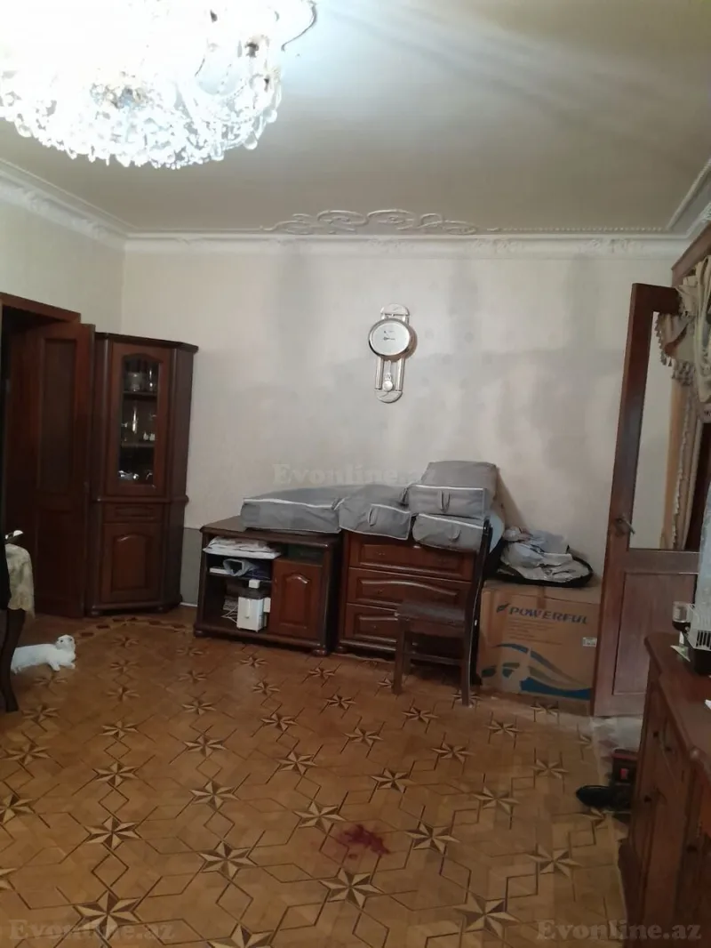 Satılır 5 otaqlı Mənzil Köhnə tikili 110 m² Nərimanov r. - şəkil 14