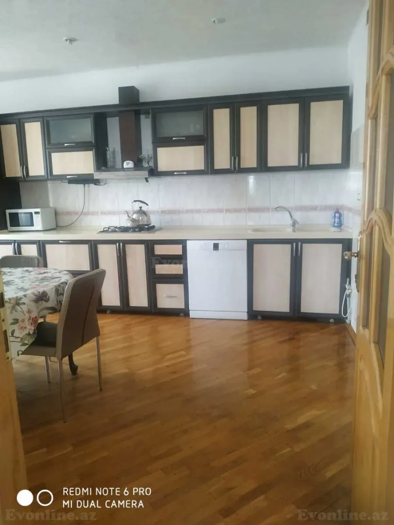 Kirayə verilir 4 otaqlı Həyət evi 200 m² Novxanı - şəkil 11