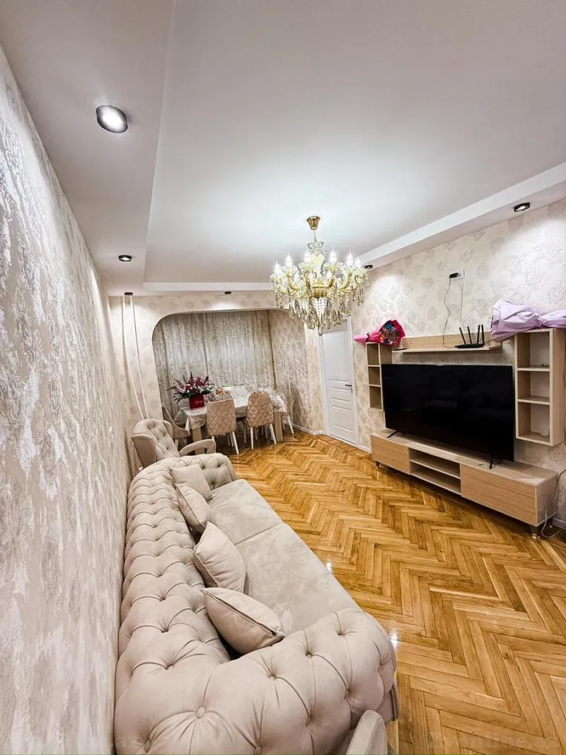 Satılır 3 otaqlı Mənzil Köhnə tikili 65 m² Memar Əcəmi m. - şəkil 2