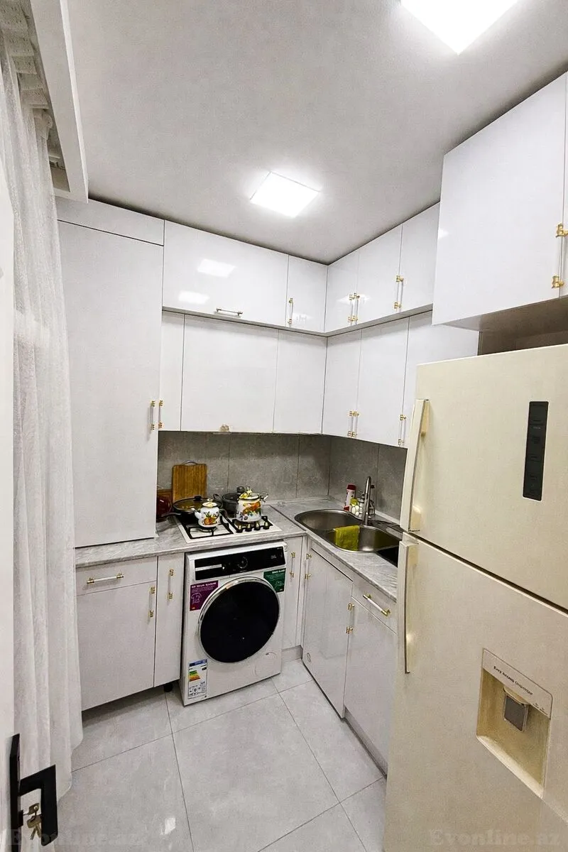 Satılır 3 otaqlı Mənzil Köhnə tikili 65 m² Memar Əcəmi m. - şəkil 7